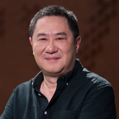 คุณ เกรียงไกร กาญจนะโภคิน (คุณเมฆ)