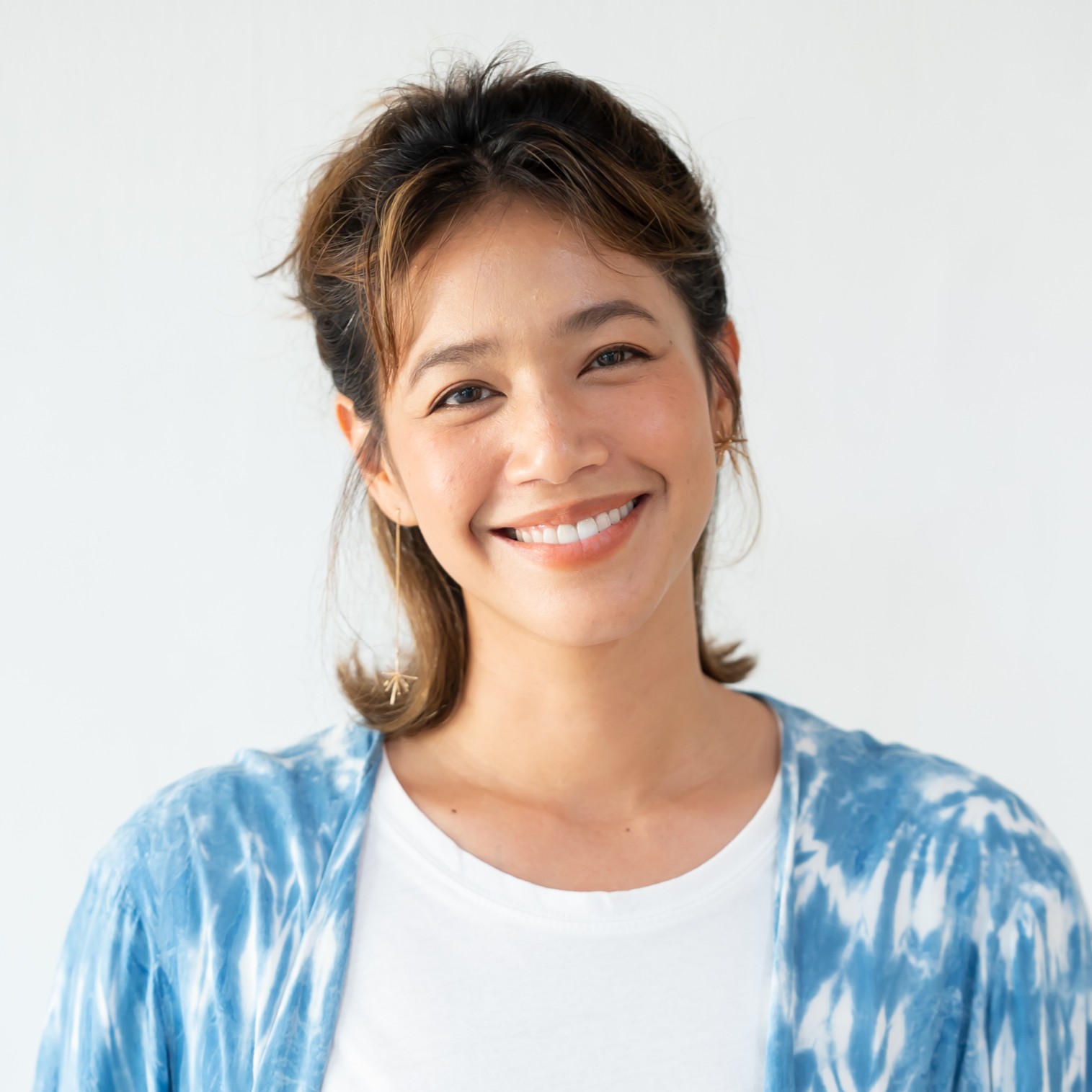 Ms. Siraphun Wattanajinda (Noon)