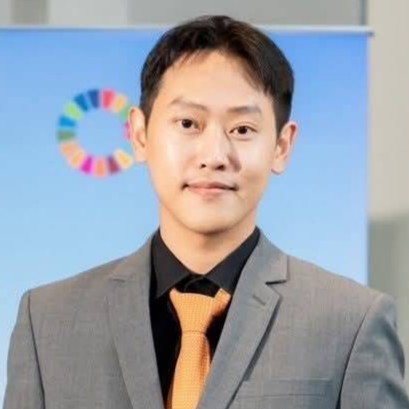 Assoc. Prof. Dr. Chairat Treesubsuntorn
