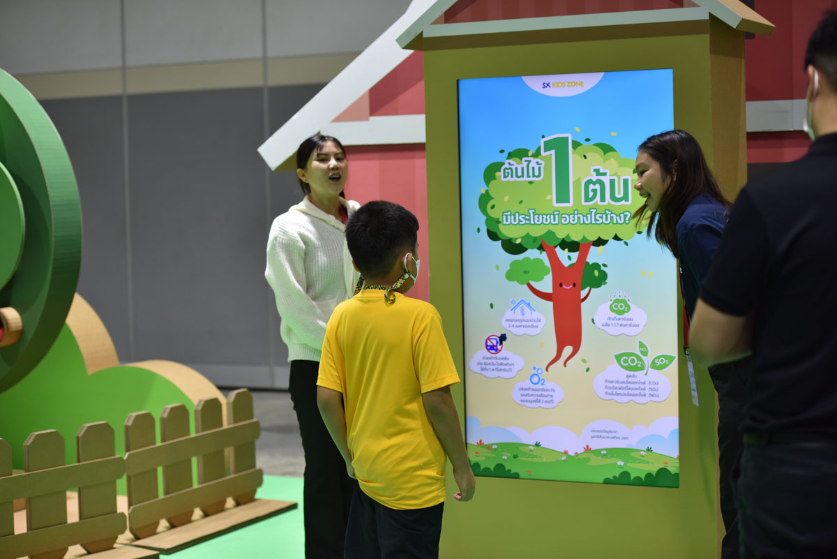 SX KIDS ZONE สนุกอย่างสร้างสรรค์  เรียนรู้เรื่องความยั่งยืนผ่านฐานกิจกรรม SDGs Playground ท่องโลกแมลงตัวจิ๋ว ผู้คอยช่วยระบบนิเวศโลก