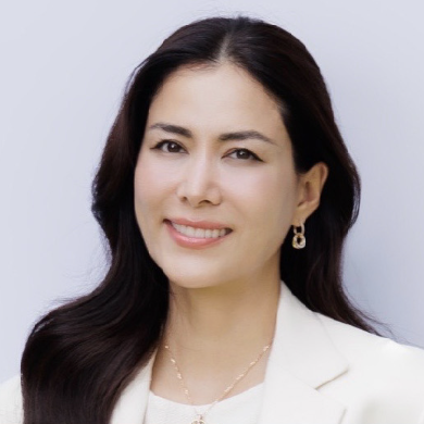 คุณ เข็มอัปสร